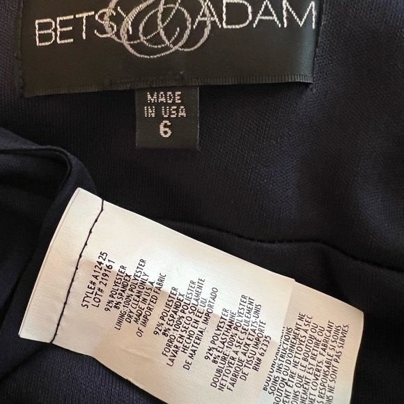 Betsy &Adam evening dress, never worn with tags. - Picture 7 of 7